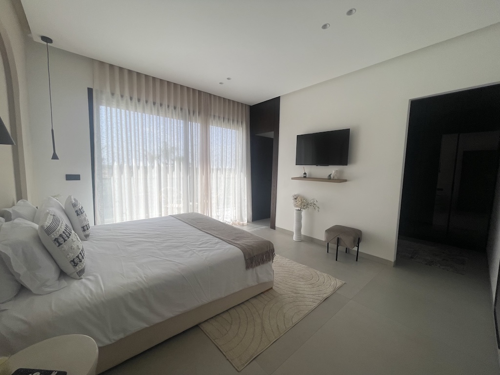 suite 3